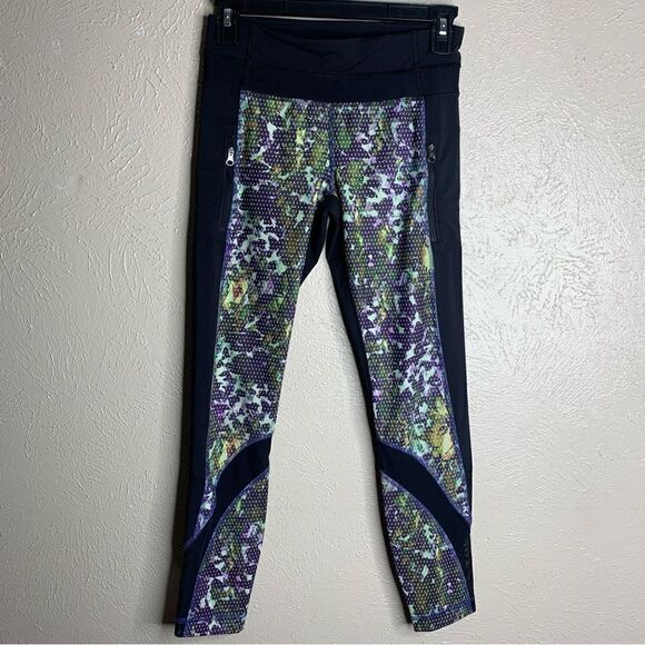 Lululemon Inspire Tight full On Luxtreme Mesh Floral Sport White Multi Black - Picture 3 of 13